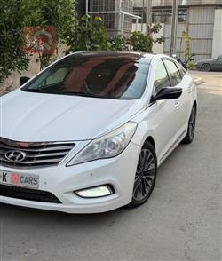 هیۆندای ازێرا